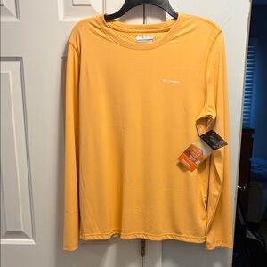 NWT Columbia woman’s Vibrant Orange Long Sleeve SPF Tee